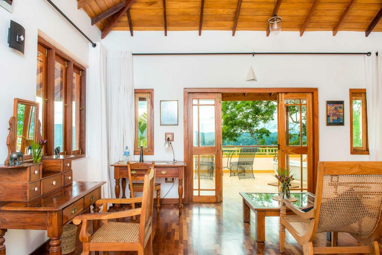 Villa Rosa Канди Екстериор снимка